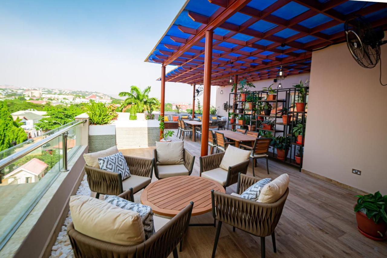 Wali'S Suites Abuja Exterior photo